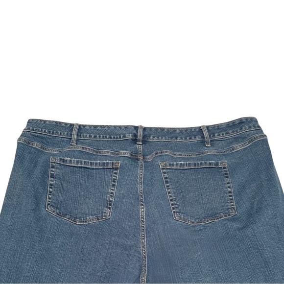 Torrid Perfect Boyfriend Mid-Rise Jeans Memory Lane - Size 24W Regular - Picture 10 of 13